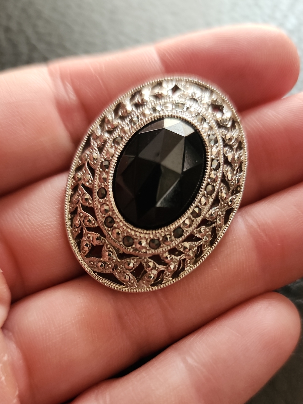 1928 Brooch - Picture 5 of 7